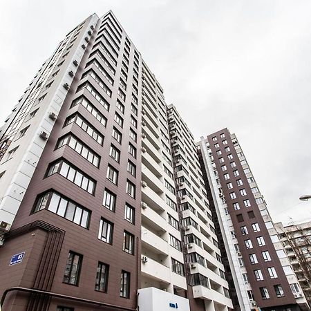 Sky House Premium Apartment In City Center Kischinau Exterior foto