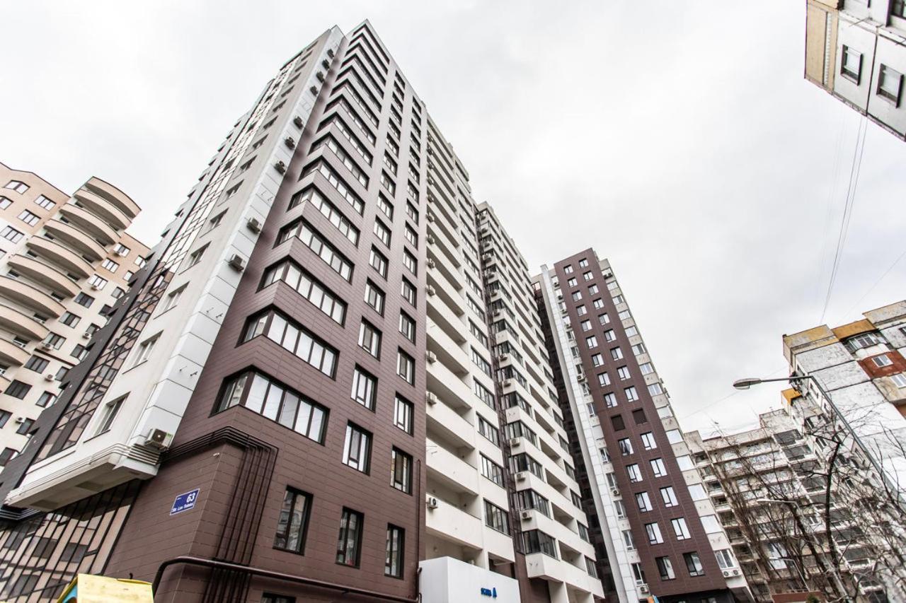 Sky House Premium Apartment In City Center Kischinau Exterior foto